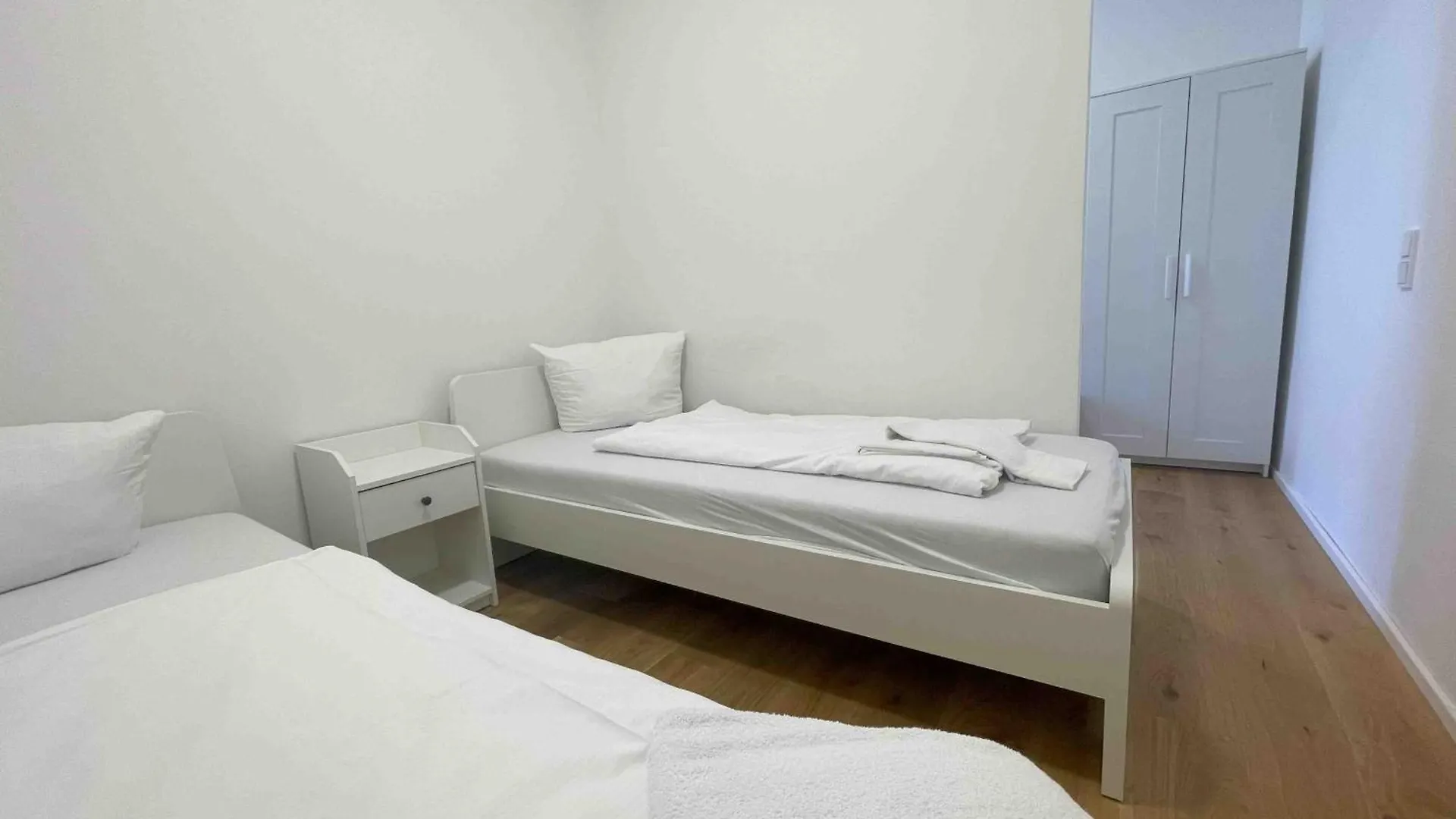 Am1014 - Modern Eingerichtete Monteurwohnung Uebergangswohnung Amberg